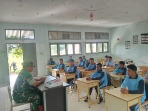 Babinsa Koramil 05/Panga Beri Wawasan Kebangsaan kepada Siswa SMKN 1 Panga