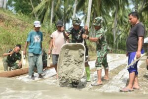 Jalan Rabat Beton TMMD Boalemo Dikerjakan Gotong Royong Tanpa Alat Berat