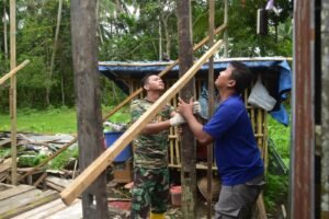 Kemanunggalan TNI-Rakyat Nyata di Simpur, 5 RTLH Direhab TMMD