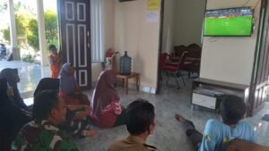 ‎Kemanunggalan TNI‑Rakyat Semakin Kuat Lewat Nobar Piala Dunia 2026 di Barito Kuala‎
