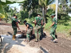 Gotong Royong Bangun Jalan di Tamban Bangun Capai 57 Persen