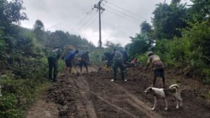 TMMD Bangun Jalan yang Mendorong Kebersamaan Warga Dusun Samaenre
