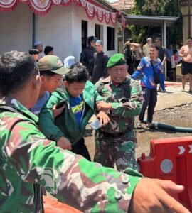 Menuju Lokasi Kebakaran, Mobil Damkar IPDP Terguling di Bundaran Dulang Tapin