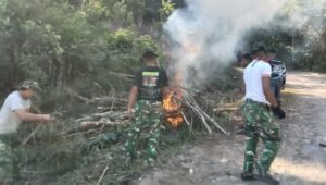 Kebersihan Lokasi Kerja Jadi Prioritas Satgas TMMD di Pattuku